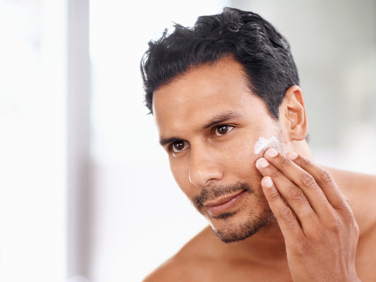 5 reasons men should wear sunscreen daily