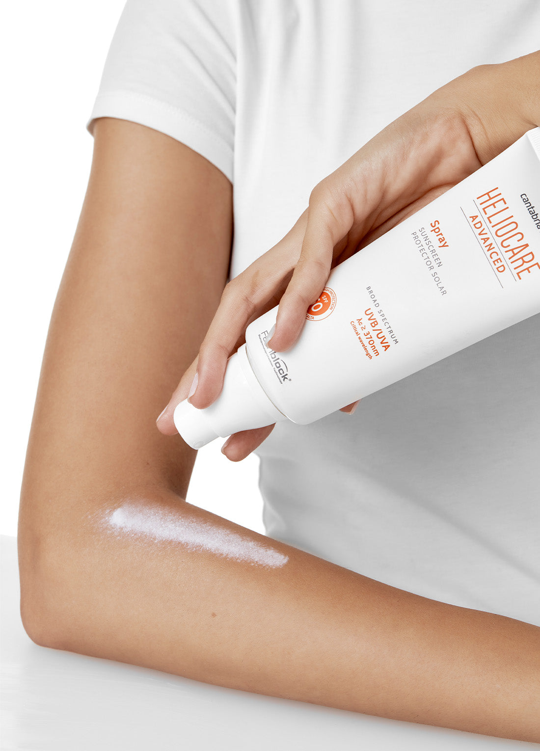 HELIOCARE ADVANCED Spray SPF50